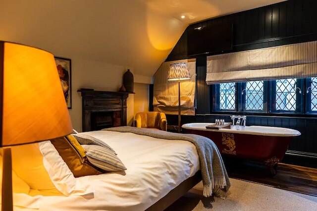 フォックス アンド アンカー