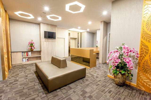 リーラ オーキッド ホテル