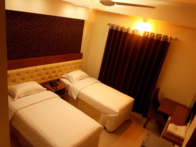 レイク ウッド レジデンシー