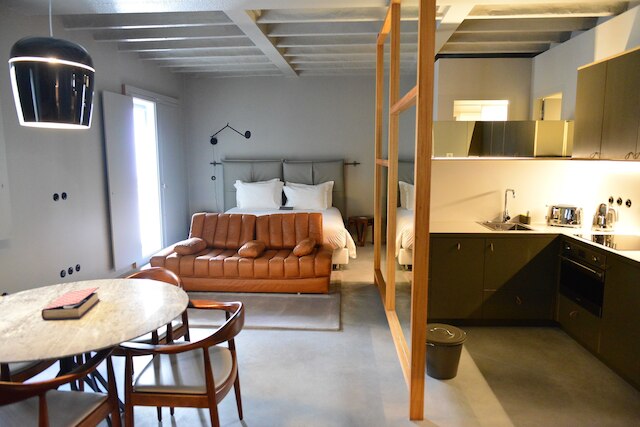 ロー カルチャー アーツ & ロフト バイロ アルト