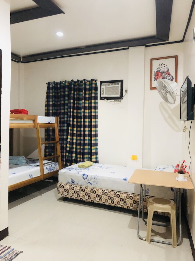 ロロ ボブズ ベッド アンド ブレックファスト