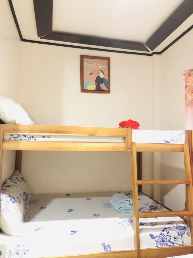 ロロ ボブズ ベッド アンド ブレックファスト