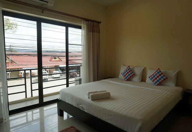 パク ピン リム コン