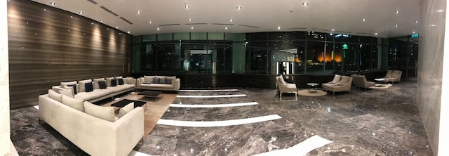 ヴォーグ スイート ワン