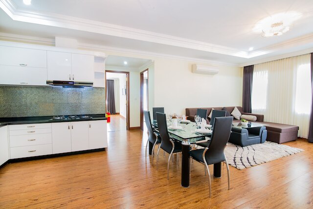 KT アパートメント