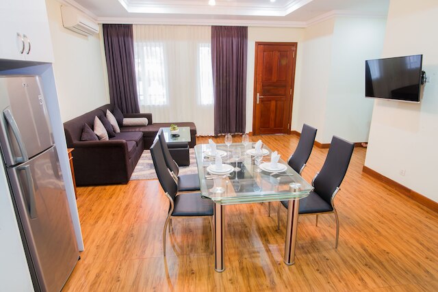 KT アパートメント