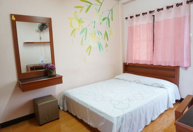 チェンマイ ツリー ホステル