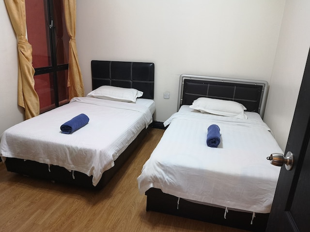 アイデアル ホリデイ アパートメント マリーナ コート