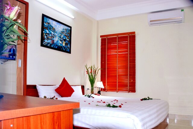 アドバイザー トラベル ホームステイ