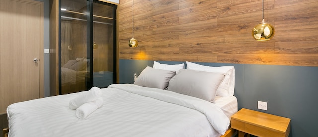 ヘンリー スタジオ ラグジュアリー 2 ベッドルーム SW プール セブンティーンス