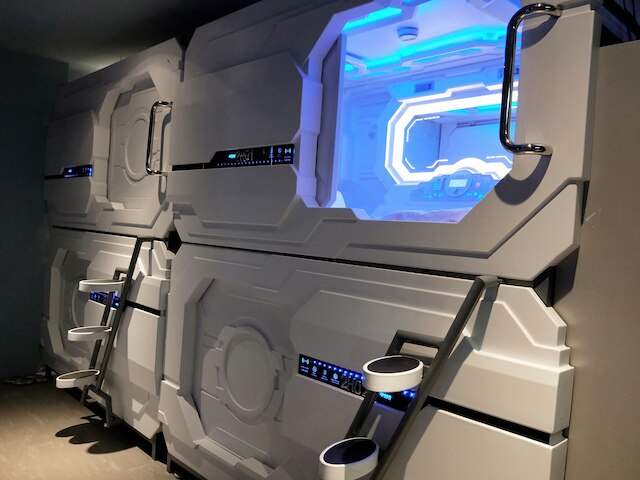 スペース ホテル