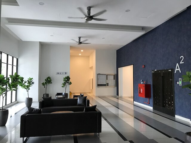 JB ステイケーション ネクスト トゥ パラダイム モール JB