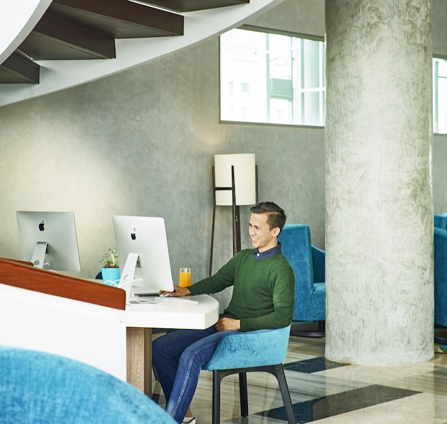 ノボテル カラワン