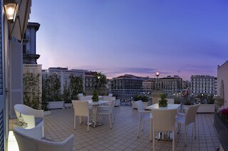 ザ ファイブ ルームズ ナポリ