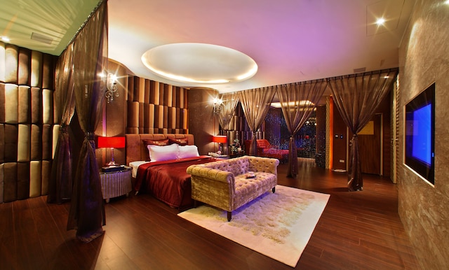 ヤング モーテル