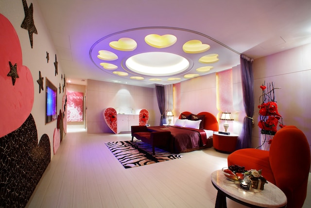 ヤング モーテル