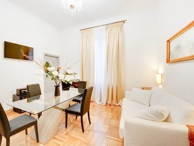 クイーン パレス スイーツ