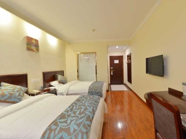 グリーンツリー イン 無錫 ドンテン レザー シティ エクスプレス ホテル (格林豪泰江蘇省無錫市東亭皮革城快捷酒店)