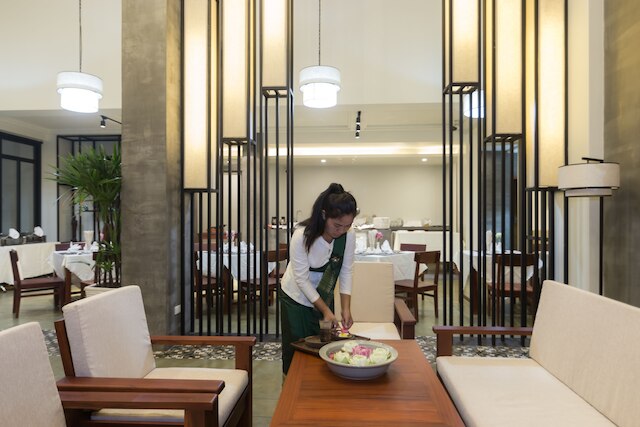 バイヨン モダン レジデンス