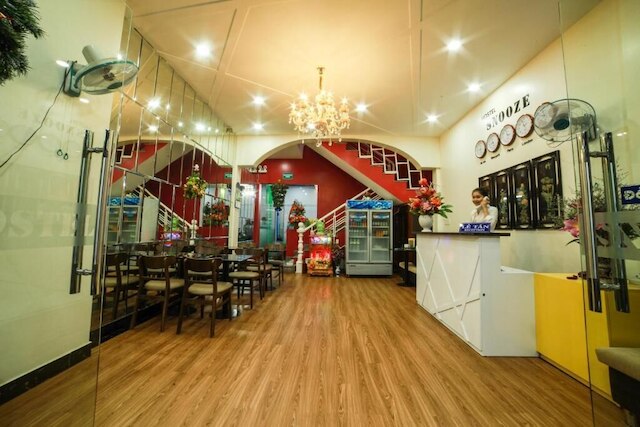 スヌーズ ホテル