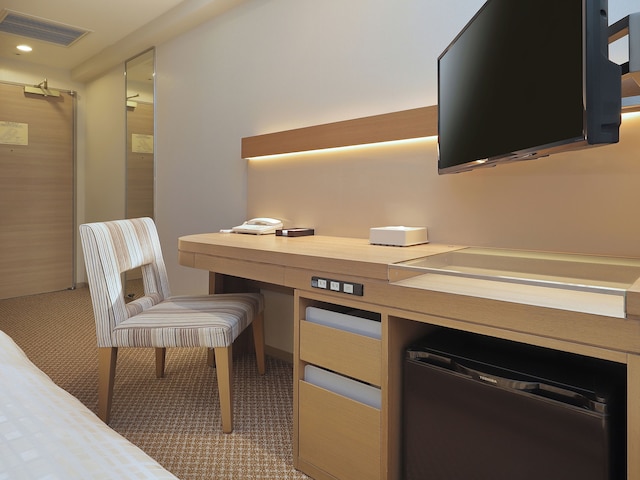 京王プレッソイン大手町