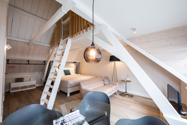 スタッズヴィラ ムート