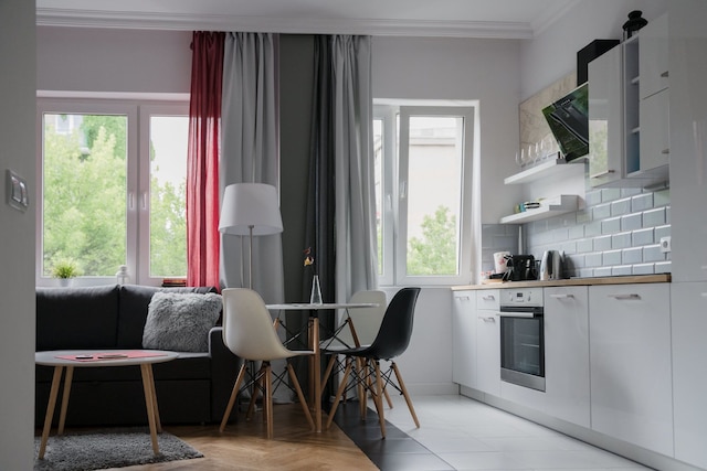 アスキ ホザ アパートメント