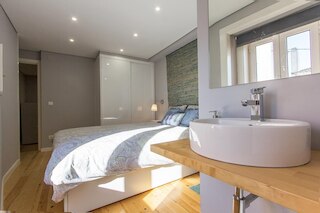 バイロ アルト エレガント バイ ホーミング