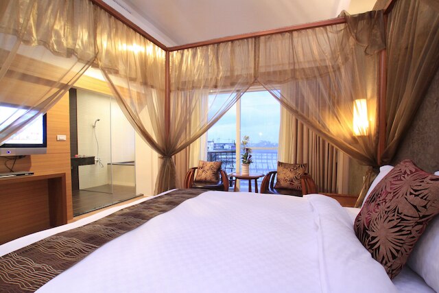 スプリング ファウンテイン ホテル