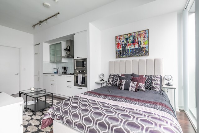 ゴージャス アパートメンツ イン ザ ハート オブ トロント