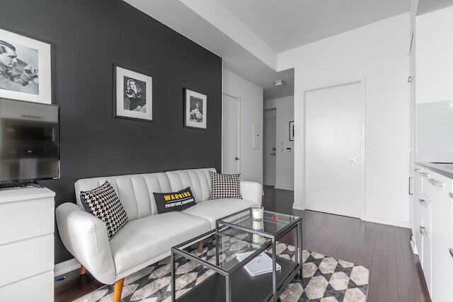 ゴージャス アパートメンツ イン ザ ハート オブ トロント