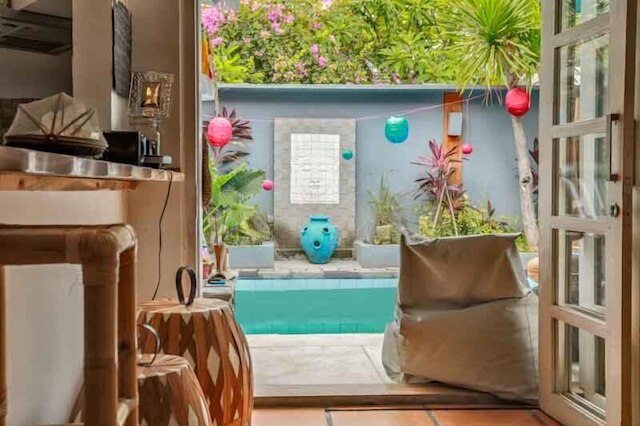 ヴィラ サリ セミニャック