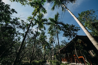 トゥイ ビユ ホームステイ