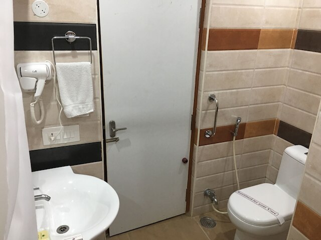 ホテル ハンピ インターナショナル