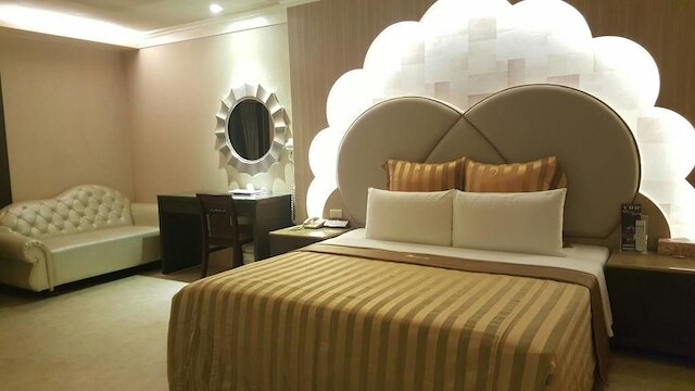 フルムーン モーテル