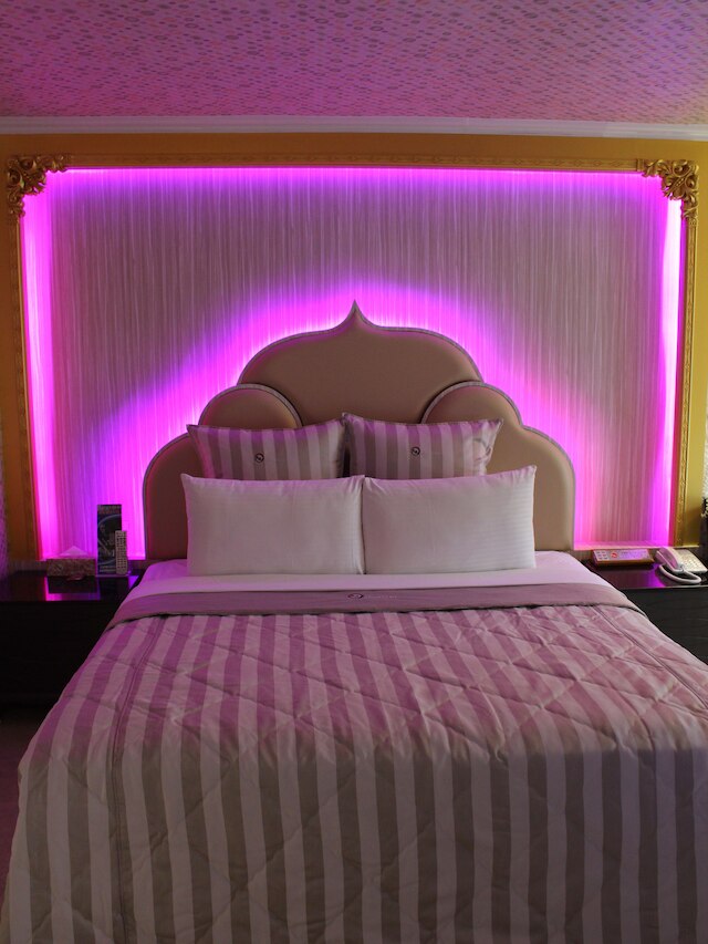 フルムーン モーテル