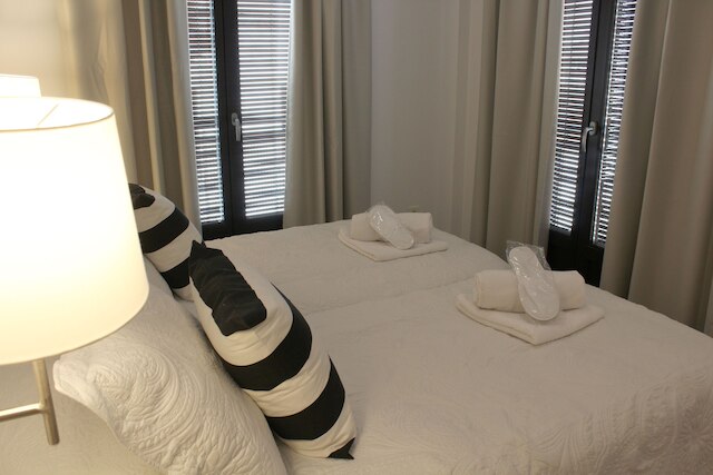 ネスト フラッツ グラナダ