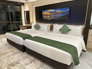 KL エグゼクティブ グリーンベルト KLッキ