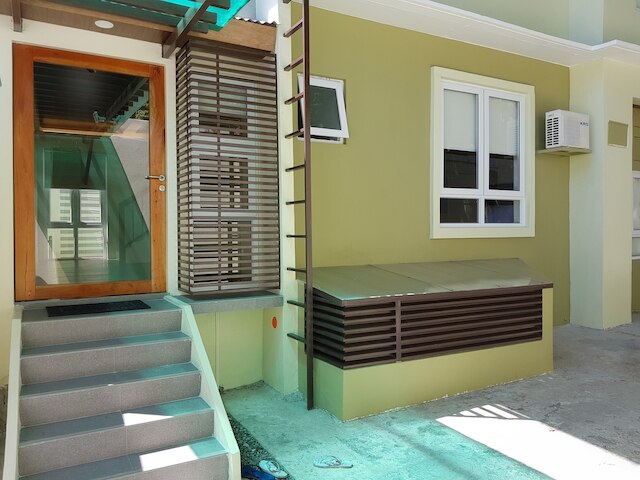 ザ リーフ ハウス