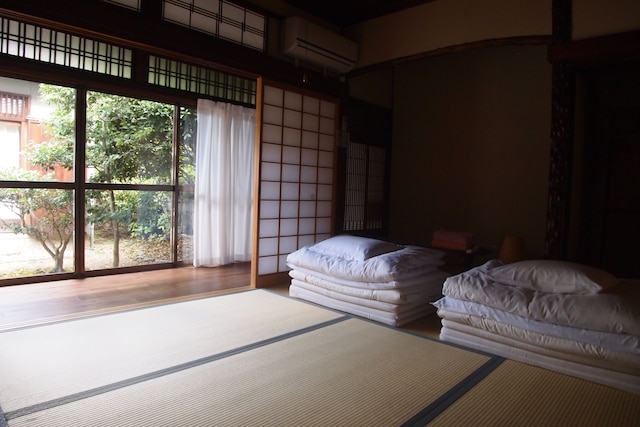 遊山ゲストハウス