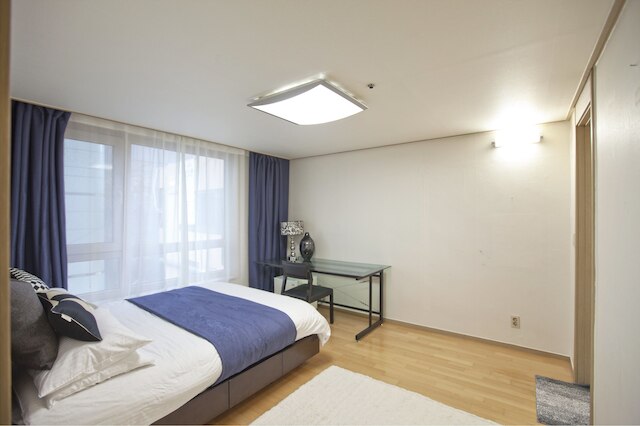 三成 ガレリア 1