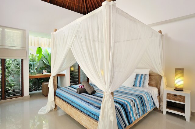 ヴィラ フローレス