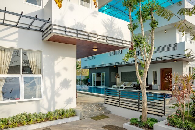 メウrボルン レジデンス