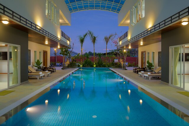 メウrボルン レジデンス