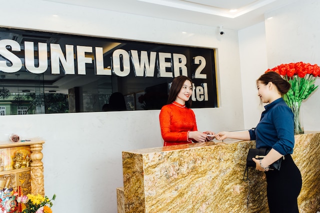 サンフラワー 2 ホテル