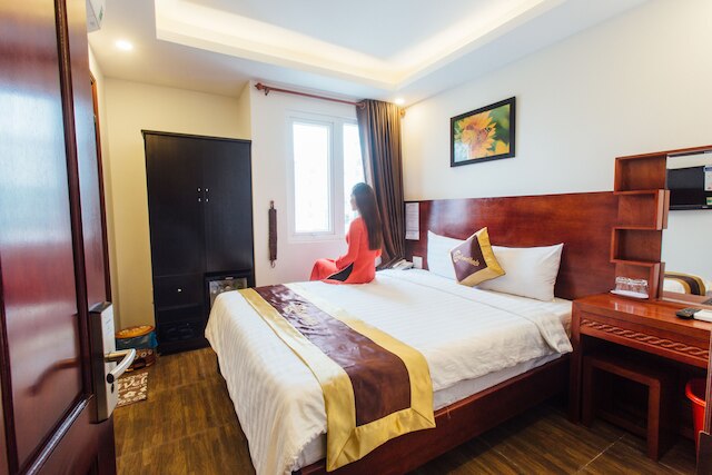 サンフラワー 2 ホテル