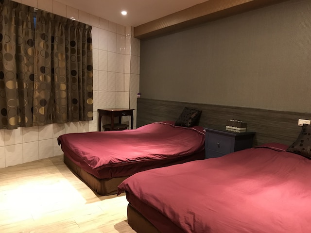 オレンジ ハウス B&B 九份 (橙橙民宿)