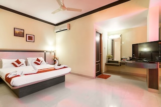 オクタベ プラザ ホテル