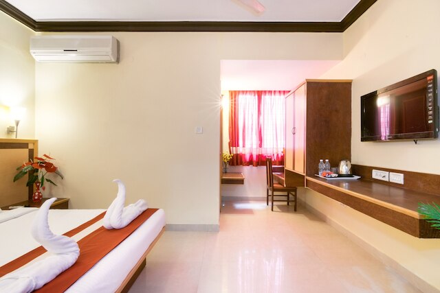 オクタベ プラザ ホテル