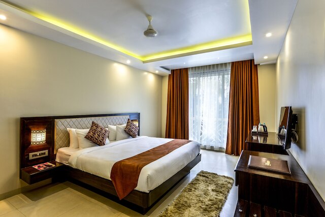 ホテル ゴールデン プラトー